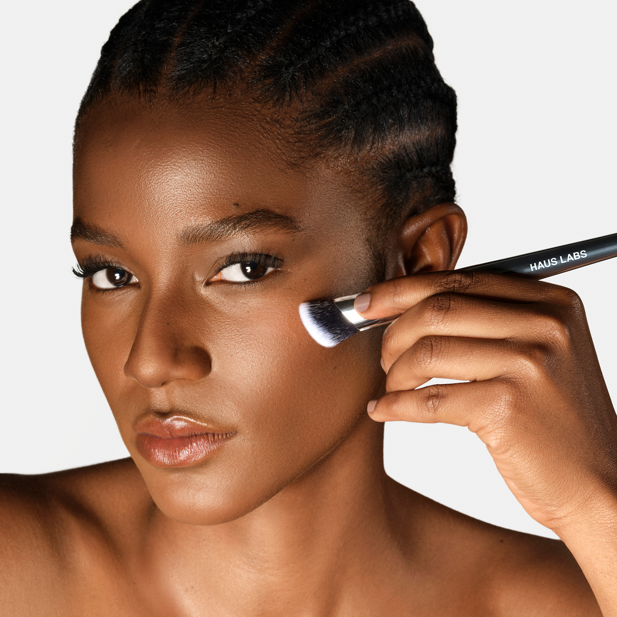 Soft Bristle Concealer Brush - Tapered for Flawless Blendability