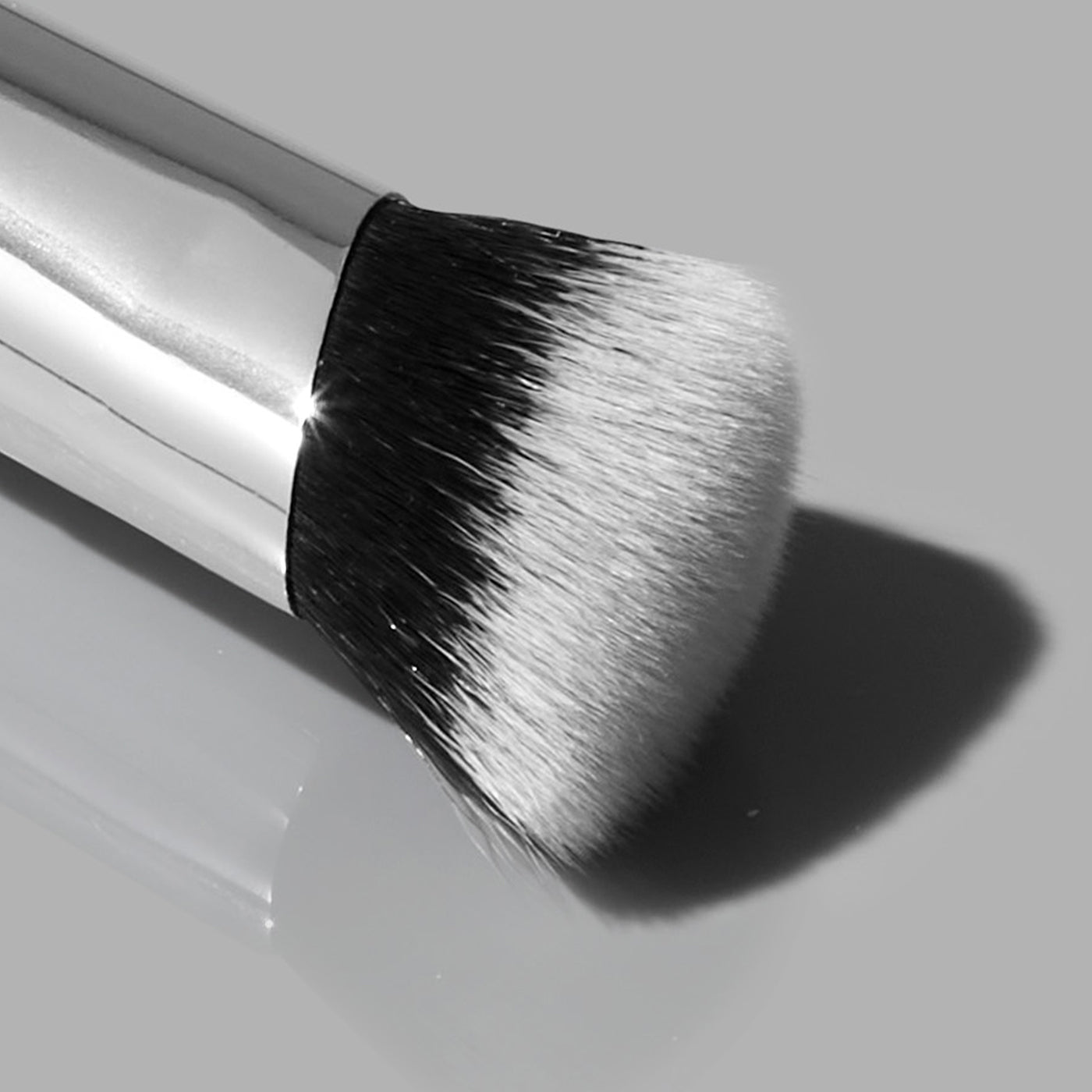 Soft Bristle Concealer Brush Tapered for Flawless Blendability