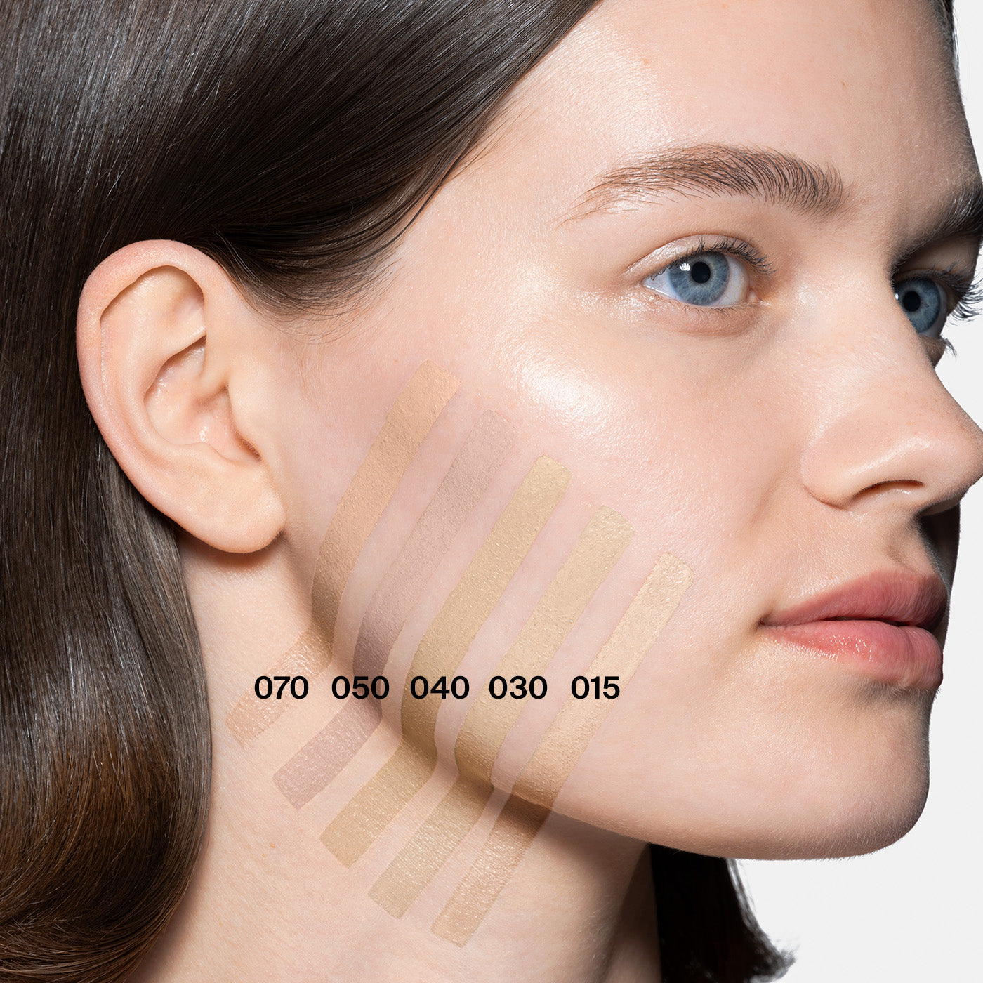 Triclone Skin Tech Foundation Discovery Set - Hauslabs.com - HAUS